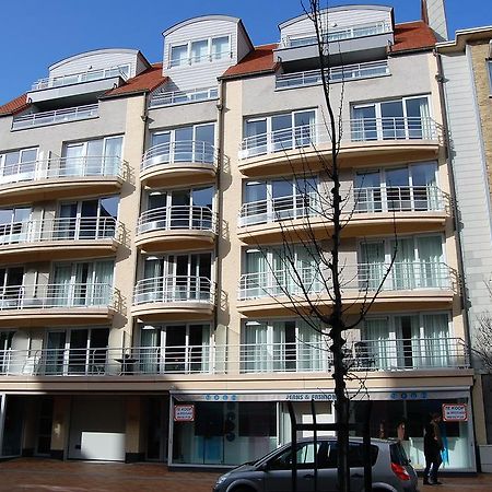 Residentie Hof Van Vlaanderen Nieuwpoort Exteriör bild