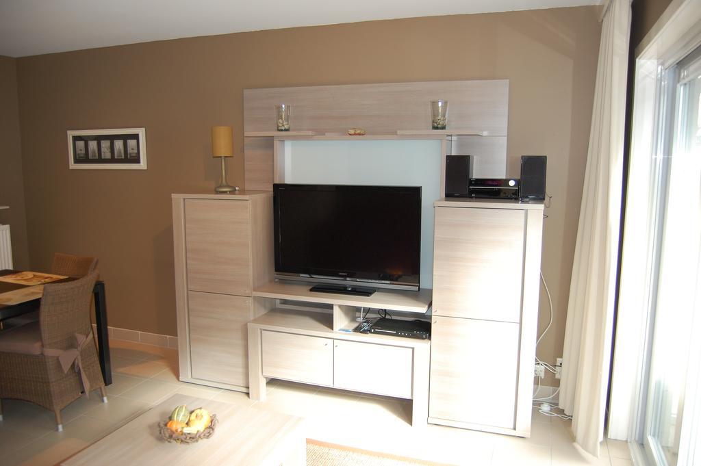 Residentie Hof Van Vlaanderen Nieuwpoort Exteriör bild